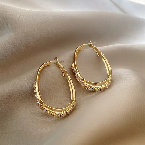 Strassie™ Hoop Earrings with Rhinestones - 18K Gold ✨
