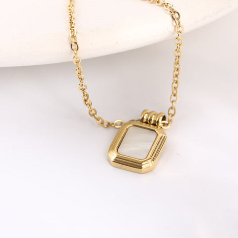 HeyCuzi Flat Figaro Chain Necklaces