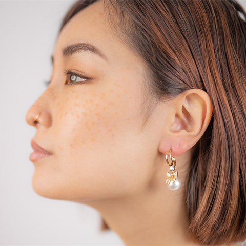 HeyCuzi Pearl Bow Earrings