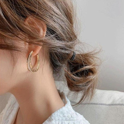 Boucles d'oreilles créoles en or 14 carats avec trois créoles ✨