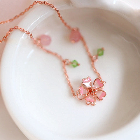 Collier Fleur de Sakura