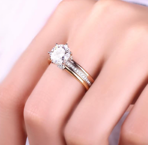 Athena Gold-Plated Ring with 2-Carat Diamond 💎